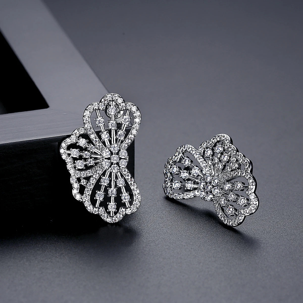 Luxury Big Clear Flower CZ Earring Cubic Zirconia Gorgeous New Trend Unique Drop Earrings for Woman Wedding Party Gift