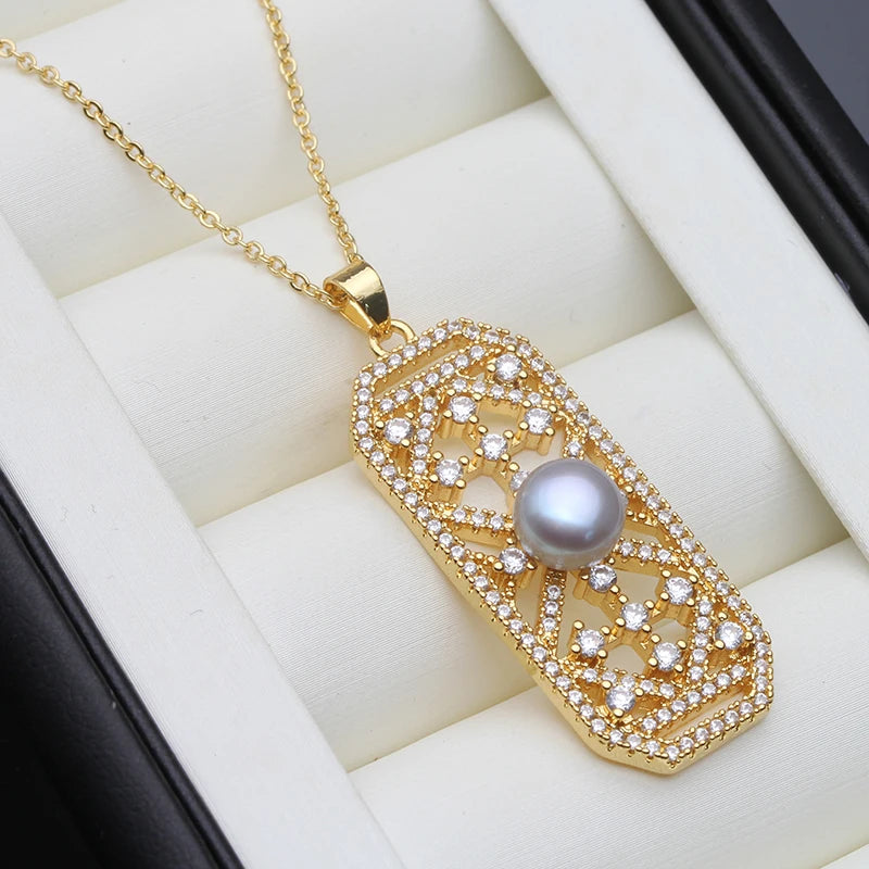 Trendy White Freshwater Pearl Pendant Pendant Cultured Gold Plated Pearl Necklace