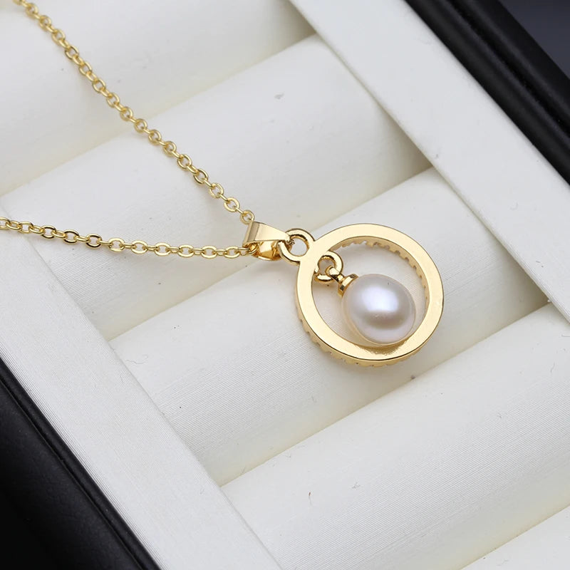 Cute Cultured Natural Fresh water Pearl Pendant