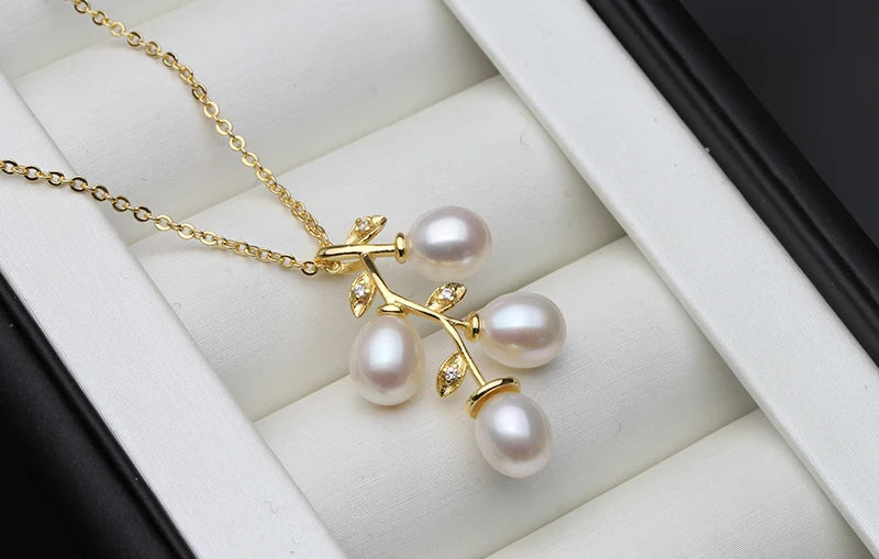 Cute Natural Pearl Pendant Freshwater Pearl Necklace