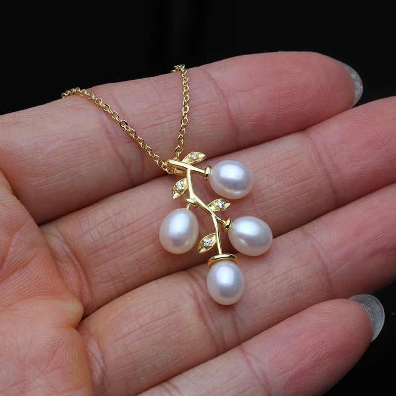 Cute Natural Pearl Pendant Freshwater Pearl Necklace