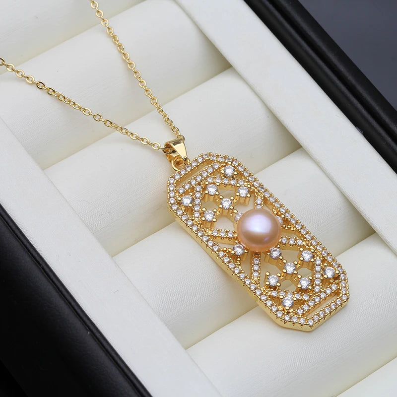 Trendy White Freshwater Pearl Pendant Pendant Cultured Gold Plated Pearl Necklace